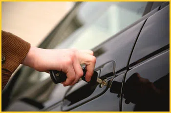 Exclusive Locksmith Service Pasadena, TX 713-470-0741 - 18-car-unlock
